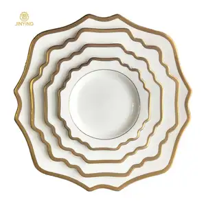 Wholesale luxury dubai gold rim ceramic porcelain dinner sets wedding charger plate set for party cheap price