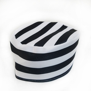 Chapeau de prisonnier rayé noir et blanc bon marché pour détenus - Product Image 2