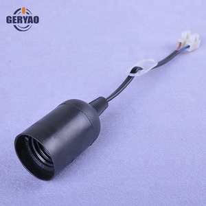 Douille <span class=keywords><strong>E27</strong></span> <span class=keywords><strong>pour</strong></span> lampe suspendue avec <span class=keywords><strong>câble</strong></span> et bornier - Product Image 1