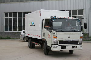 Fabricant et constructeur de caisses frigorifiques pour camions Hino - Product Image 2