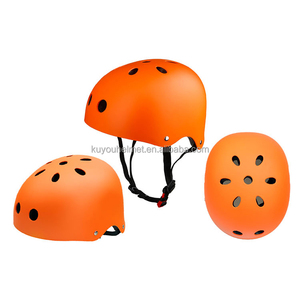 Casco de Patinaje Clásico con Certificación CE/CPSC, Carcasa de ABS, <span class=keywords><strong>para</strong></span> Patinete, Ciclismo, <span class=keywords><strong>Bicicleta</strong></span>, Patines, Deportes, Gran Venta - Product Image 4