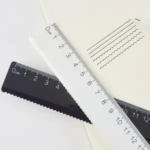 simple style white and black plastic ruler 18cm