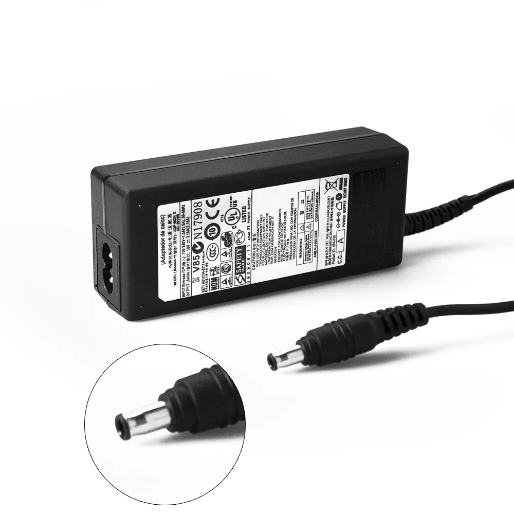 19V 3.16A Laptop AC Adapter for Samsung Notebook 60W DC Output Plug in Type CE/FCC/ROHS Certified 5.5mm*3.0mm