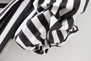 גבירותיי של חברה פסים bodycon ללבוש נמוך cut v צוואר אופנה חולצות - Product Image 2