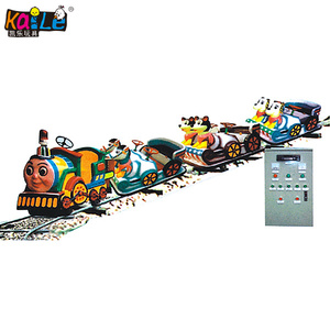 Vendita calda Attrezzature parco A Tema Kiddie Rides Elettrica Corsa All'aperto Pista del Treno 7 sedili 7-10 km/<span class=keywords><strong>h</strong></span> - Product Image 2