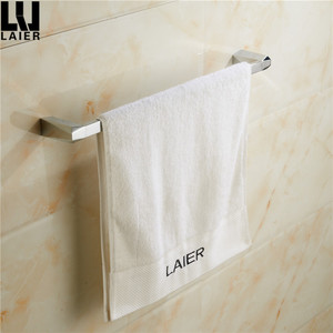 Set di accessori da bagno moderni in lega di zinco cromato a parete Set di accessori da bagno
