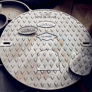 Semi Automatico manhole cover colata in sabbia linea di produzione di stampaggio/bene copertura della protezione colata in sabbia macchina di stampaggio