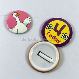 Oem Custom made nhựa nút thiếc huy hiệu in kỹ thuật số an toàn pin và an toàn nhựa Clip huy hiệu nút - Product Image 1
