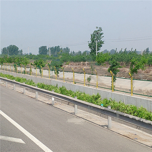 Metal Beam Guard Rail Golden Supplier Factory Supply Road Safety Equipment Metal Beam Guard Rail Bridge Guardrail Systems