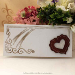 Nuovissimi Inviti Matrimoniali in Legno Personalizzati Artigianali e Inviti in Legno a Forma di Cuore - Product Image 2