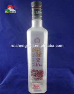 <span class=keywords><strong>De</strong></span> lujo y transparente vacío <span class=keywords><strong>vodka</strong></span> <span class=keywords><strong>head</strong></span> <span class=keywords><strong>crystal</strong></span> botellas <span class=keywords><strong>de</strong></span> vidrio - Product Image 1