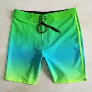 便宜的亮色新设计风格休闲男士游泳沙滩短裤