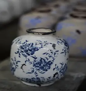 MQ73 Traditional Printing Pigmented Antique Small Ceramic Vase Home Decor