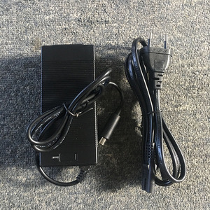 Nouvelle image en gros Scooter <span class=keywords><strong>électrique</strong></span> accessoires chargeur prix EU/US/UK Version pour Xiaomi Mijia M365 Scooter <span class=keywords><strong>électrique</strong></span> <span class=keywords><strong>Kit</strong></span> - Product Image 3