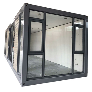 Casas prefabricadas modulares con marco de metal, contenedor de envío, casa aislada de techo plano gable prefabricada para Dubái - Product Image 1