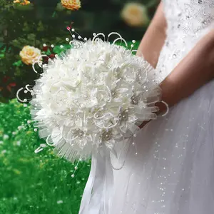 Bridal Holding Luxury White Rose Flowers Bouquet Jewelry for Wedding Decoration