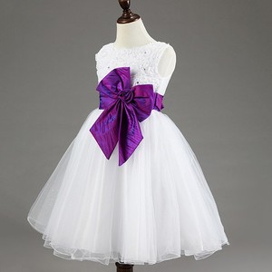 Bastante vestidos <span class=keywords><strong>de</strong></span> la venta caliente encantadora pequeña reina niña <span class=keywords><strong>de</strong></span> las flores barato vestidos <span class=keywords><strong>de</strong></span> imágenes - Product Image 2