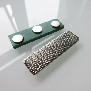 Thẻ Tên Nhựa Tự Dính Huy Hiệu Từ - Product Image 3