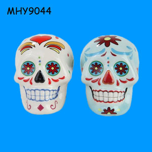 Trang Trí Quà Tặng Vui Hình Dạng Tùy Chỉnh Gia Vị Lọ Gốm Skull Salt Pepper Shakers Gia Vị Container - Product Image 2