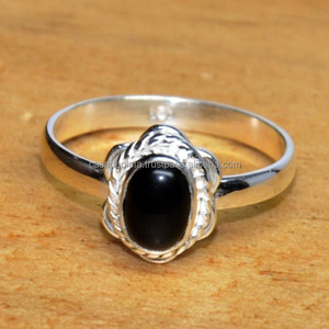 Anillo de Plata de Ley 925 hecho a mano con ónix negro para mujer, anillo de moda para aniversario de boda o fiestas. - Product Image 3