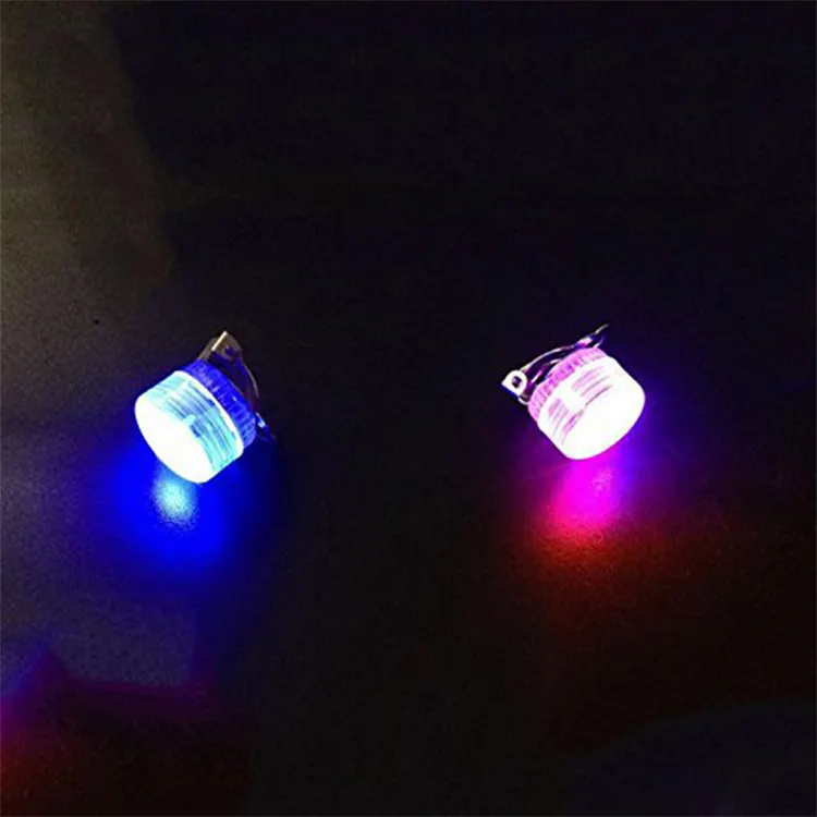 פאנק רוק עגילי LED אור Stud עגילים לנשים גברים Brincos תכשיטי זכר צבעוני ריינסטון מגנט עגילים