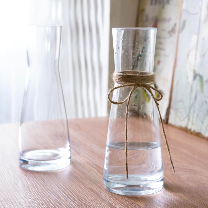 Flower Glass Vase Decorative vase Centerpiece For Home or Wedding.