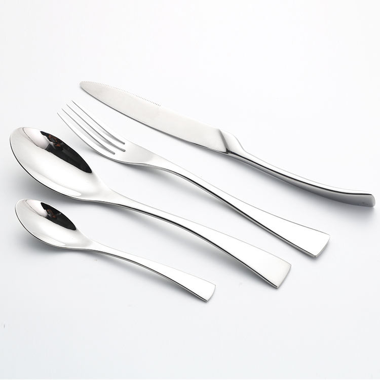 เงิน4ชิ้น