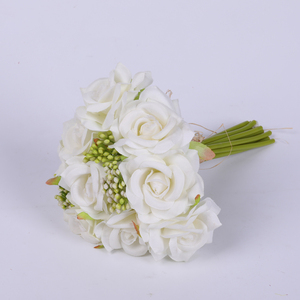 Fábrica al por mayor 9 cabezas de flor artificial <span class=keywords><strong>Rosa</strong></span> Blanca manojo ramo de rose - Product Image 1