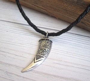 Colgante de diente de elefante de cuero de moda personalizado collar adolescente joyería de China Alibaba - Product Image 1