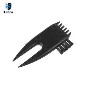 <span class=keywords><strong>Prix</strong></span> usine personnalisé noir <span class=keywords><strong>mini</strong></span> 2-en-1 portable en plastique de <span class=keywords><strong>golf</strong></span> divot outil de réparation avec brosse de nettoyage - Product Image 5