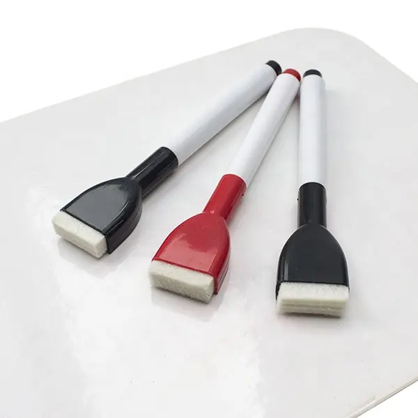 Logo personalizzato Basso Odore Non tossico Multi-colore Whiteboard Marker Penne Con Il Magnete E Eraser Dry Erase Marker