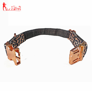 Collar de perro de cuero con patrón personalizado, suave y duradero con hebilla de metal dorado rosa - Product Image 4