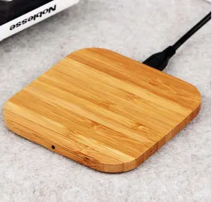 Shenzhen OEM Kristal Qi Wireless Charger Universal 5 V 2A Cepat Berdiri Kayu Untuk ponsel