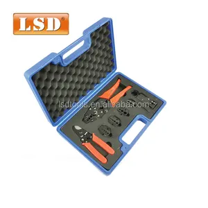 塑料盒中的组合工具 LS-05H-5A2 同轴电缆压接工具与旋转电缆剥除器和模具工具集