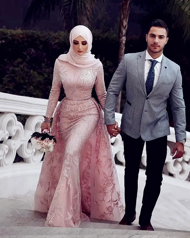 Pink Embroidered Lace Wedding Gown 2021 New Muslim Wedding Dress with Detachable Skirt Islamic Bridal Gown robe de mariage