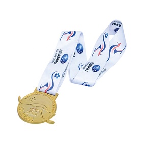 Commercio all'ingrosso su misura di promozione oro glitter piazza medaglia - Product Image 6
