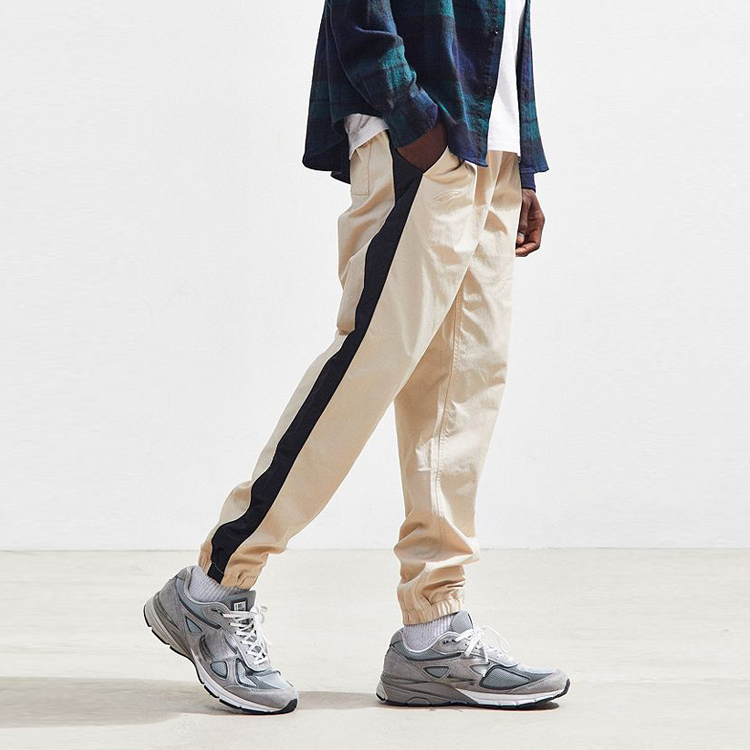 Trova le migliori pantaloni aperti di lato Produttori e pantaloni aperti di  lato per italian Speaker Mercato in alibaba.com