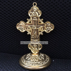 صليب أرثوذكسي مطلي بالذهب من السبائك، قلادة صليب للسيارة - Product Image 3