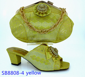 Set di <span class=keywords><strong>scarpe</strong></span> e borse africane con <span class=keywords><strong>tacco</strong></span> <span class=keywords><strong>basso</strong></span> con perline e <span class=keywords><strong>scarpe</strong></span> e borse abbinate italiane per le donne - Product Image 2
