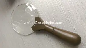 Alibaba China 2.5X lente de acrílico plástico con luz lupa con brújula y materia prima