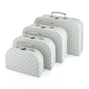 Small Cardboard Gift Box Personalized Decorative Small Mini Paper Cardboard Suitcase Shaped Favor Packaging Gift Box With Handle