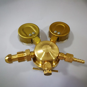 <span class=keywords><strong>Ningbo</strong></span> <span class=keywords><strong>Fenghong</strong></span> pirinç oksijen orta yüksek basınç regülatörü kaynak - Product Image 2