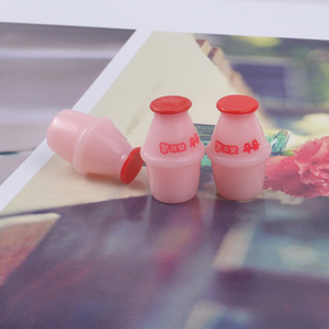 ZF143 도매 제품 한국어 디자인 매력 수지 Yoghourt 병 프로모션 장난감 DIY 점액 액세서리 - Product Image 2