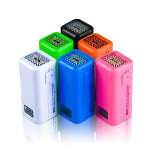 Penjualan Laris Sampel Gratis Isi Ulang Baterai 4AA Power Bank Mini Universal Charger Portabel Ponsel Power Bank untuk Ponsel