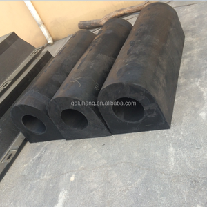 مصد من المطاط البحري, مصد ثابت على شكل حرف d لحماية الرصيف والممرات - Product Image 2