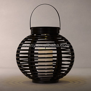 4 "8" 12 "<span class=keywords><strong>16</strong></span>" Cesta colgante de linterna <span class=keywords><strong>solar</strong></span> de ratán para exteriores con luz <span class=keywords><strong>solar</strong></span> Vela <span class=keywords><strong>LED</strong></span> Linterna de bola <span class=keywords><strong>solar</strong></span> de ratán falso negro - Product Image 6