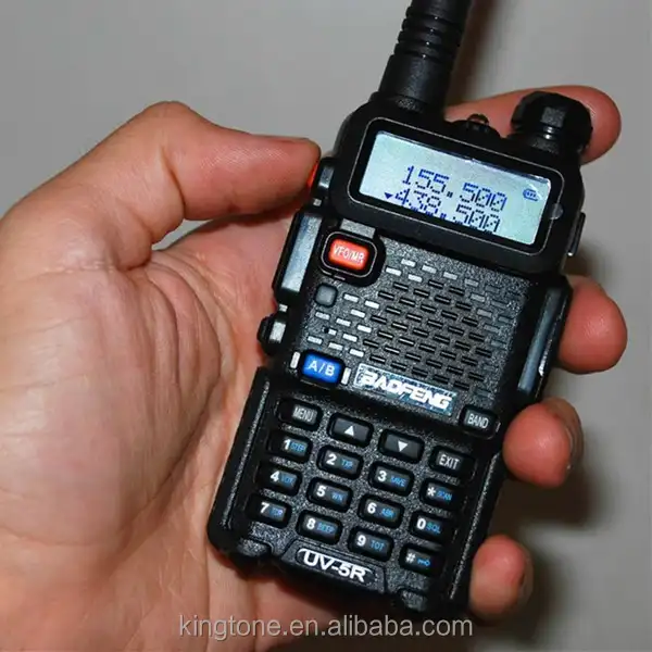 Baofeng calhar UV5R vhf/uhf walkie talkie mais poderoso Chinês 5w walkie talkie revendedor