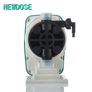 Pompe de dosage chimique automatique NEWDOSE DFD-15-03-X pour piscine - Product Image 6