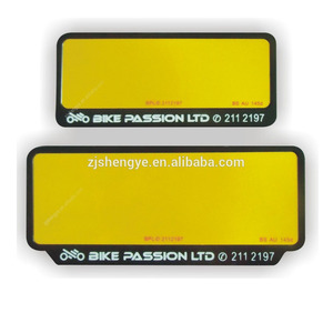 Placa de matrícula en relieve de aluminio para motocicleta, diseño personalizado - Product Image 6