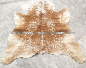 Alfombra de piel de vaca - Product Image 1